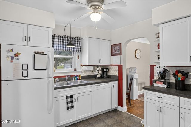 5003 Trellis Way, Sylvania, OH 43560