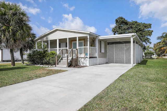 1591 SW 64th Way, Boca Raton, FL 33428