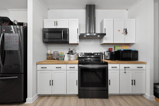 1591 SW 64th Way, Boca Raton, FL 33428