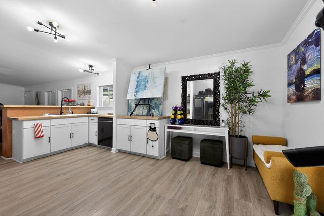 1591 SW 64th Way, Boca Raton, FL 33428