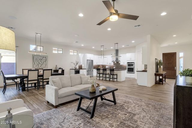 15524 E CAVERN Drive, Fountain Hills, AZ 85268