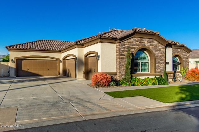 21718 E CAMACHO Road, Queen Creek, AZ 85142