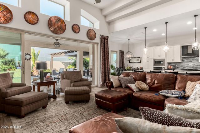 21718 E CAMACHO Road, Queen Creek, AZ 85142