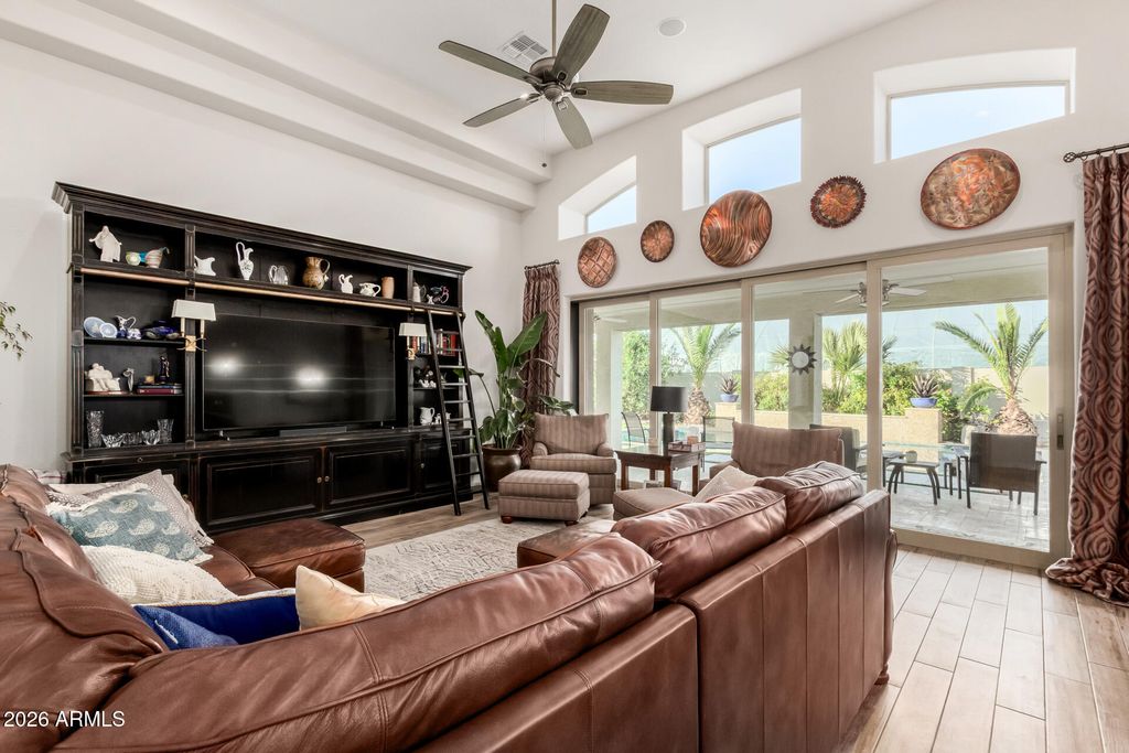 Image 18 of property listing at 21718 E CAMACHO Road, Queen Creek, AZ 85142