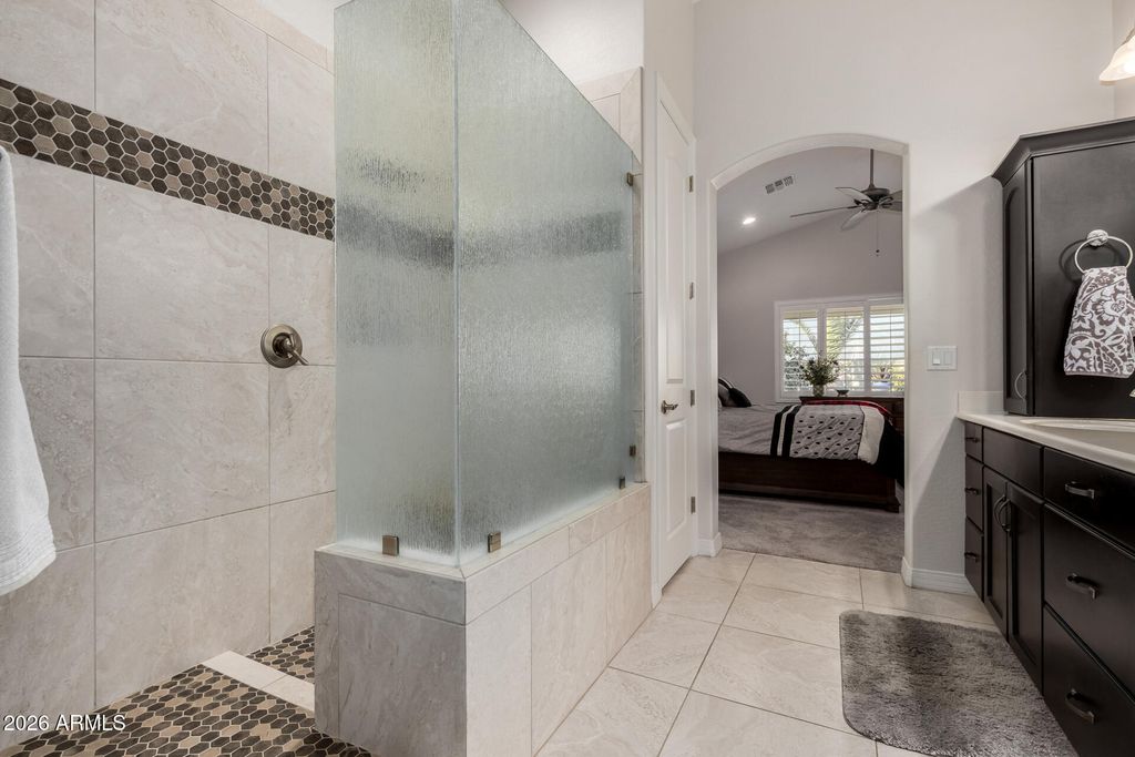 Image 30 of property listing at 21718 E CAMACHO Road, Queen Creek, AZ 85142