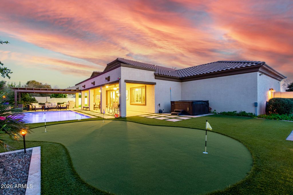 Image 51 of property listing at 21718 E CAMACHO Road, Queen Creek, AZ 85142