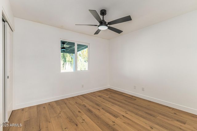 2222 W PAMPA Avenue, Mesa, AZ 85202