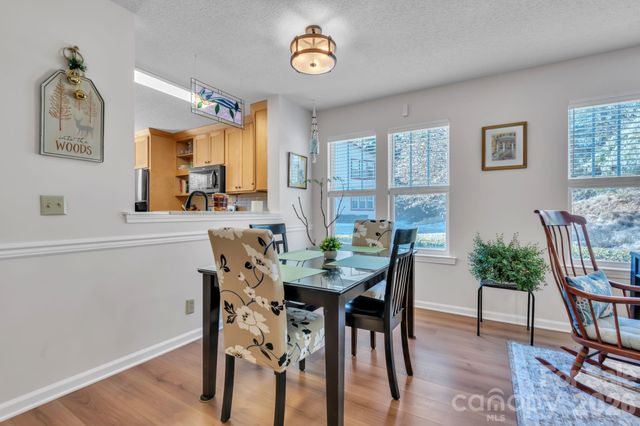 1501 Deermouse Way, Hendersonville, NC 28792