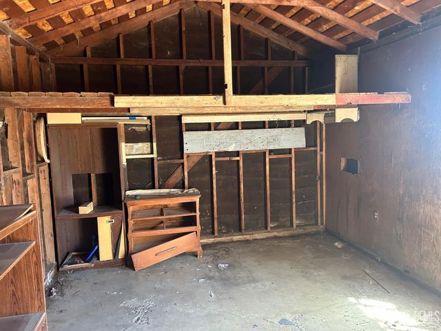 211 S Brown, Bakersfield, CA 93307