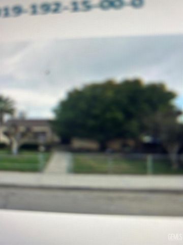 211 S Brown, Bakersfield, CA 93307