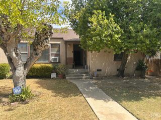211 S Brown, Bakersfield, CA 93307