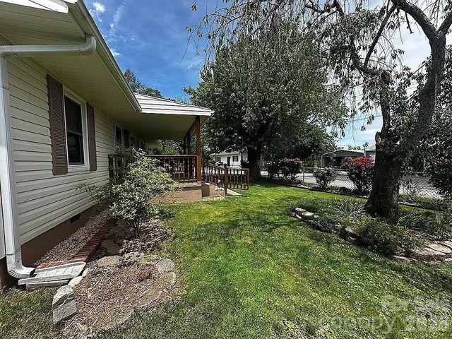 34 Sunset Drive, Brevard, NC 28712