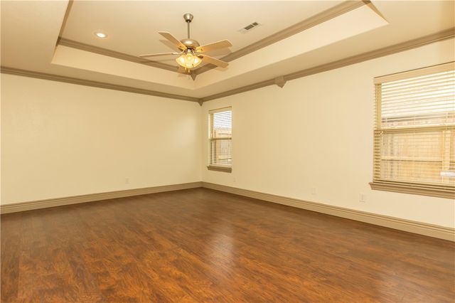 3800 SW Hollowbrook Street, Bentonville, AR 72713