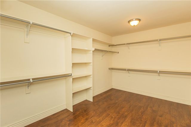 3800 SW Hollowbrook Street, Bentonville, AR 72713