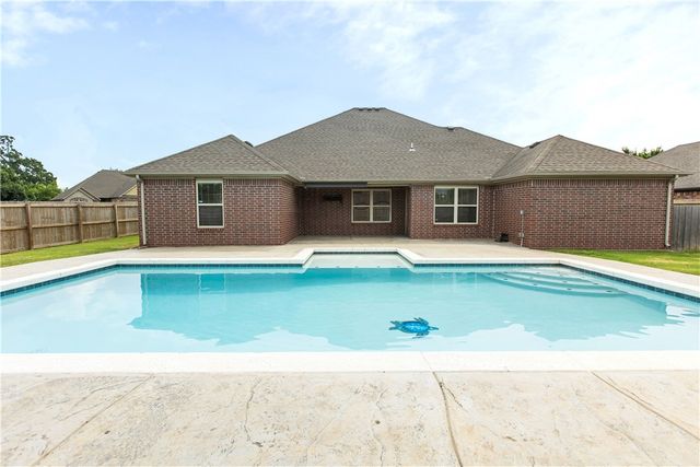 3800 SW Hollowbrook Street, Bentonville, AR 72713