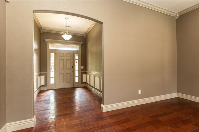 3800 SW Hollowbrook Street, Bentonville, AR 72713