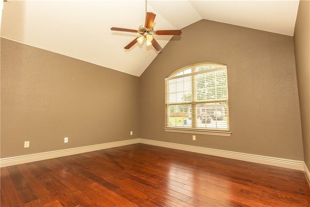 3800 SW Hollowbrook Street, Bentonville, AR 72713