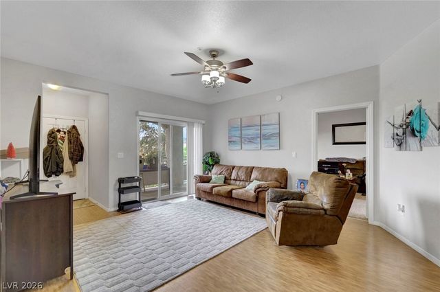 2291 West Horizon Ridge Parkway 10256, Henderson, NV 89052