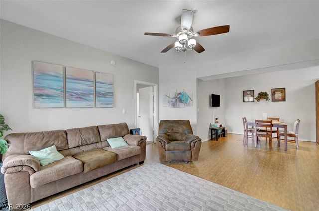 2291 West Horizon Ridge Parkway 10256, Henderson, NV 89052