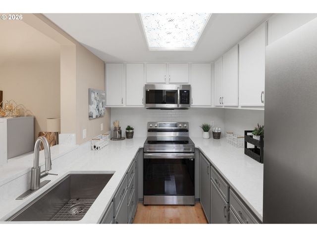 10178 Se TALBERT St, Clackamas, OR 97015