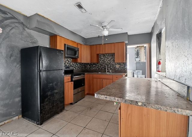 1770 N Markley CT, Fort Myers, FL 33916