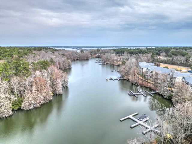 520 Trillium Court, Santee, SC 29142