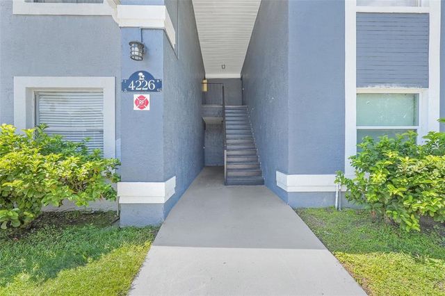4226 PERSHING POINTE PLACE 5, Orlando, FL 32822