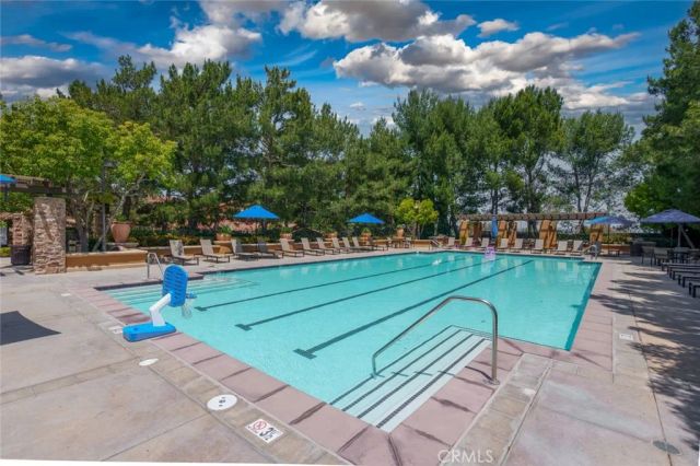 127 Jadestone, Irvine, CA 92603