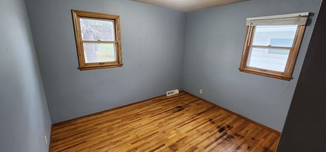 2215 7TH Street S, Moorhead, MN 56560