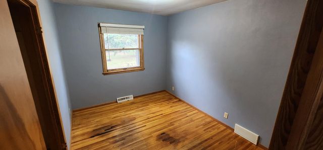 2215 7TH Street S, Moorhead, MN 56560