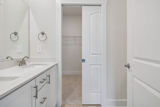 609 Tulip Springs Ct, Hermitage, TN 37076