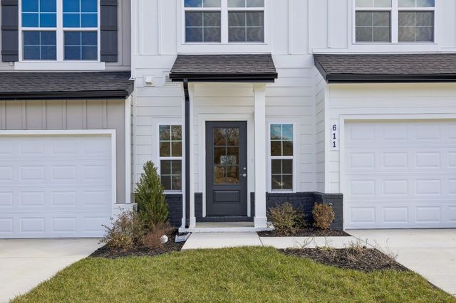 609 Tulip Springs Ct, Hermitage, TN 37076