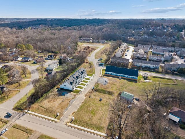 609 Tulip Springs Ct, Hermitage, TN 37076