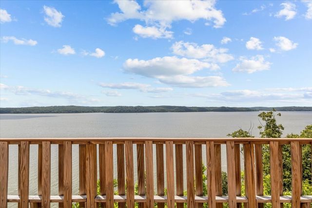300 Sunset Ridge, Waverly, TN 37185