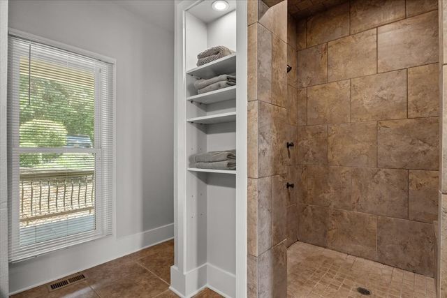 300 Sunset Ridge, Waverly, TN 37185