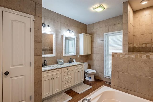 300 Sunset Ridge, Waverly, TN 37185