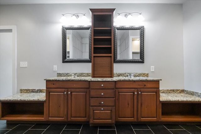 300 Sunset Ridge, Waverly, TN 37185