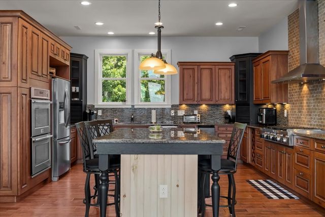 300 Sunset Ridge, Waverly, TN 37185