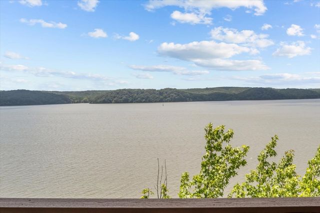 300 Sunset Ridge, Waverly, TN 37185