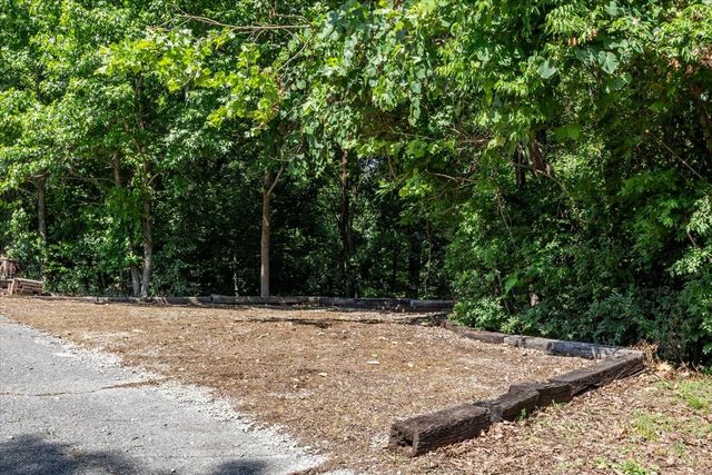 300 Sunset Ridge, Waverly, TN 37185