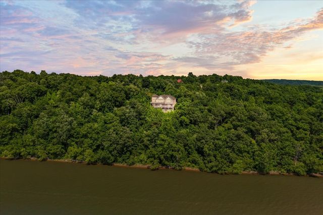 300 Sunset Ridge, Waverly, TN 37185