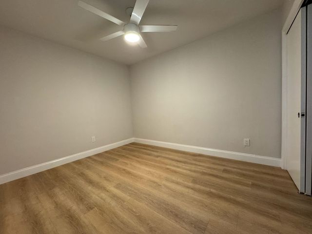 7571 Eaton St, Hollywood, FL 33024