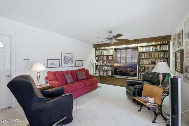 3118 W SUNNYSIDE Avenue, Phoenix, AZ 85029