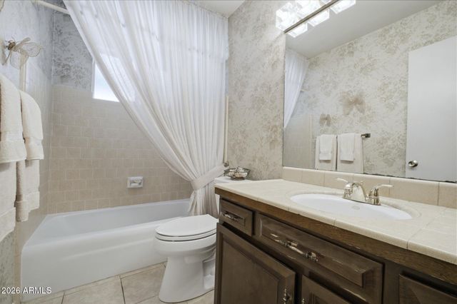 3118 W SUNNYSIDE Avenue, Phoenix, AZ 85029