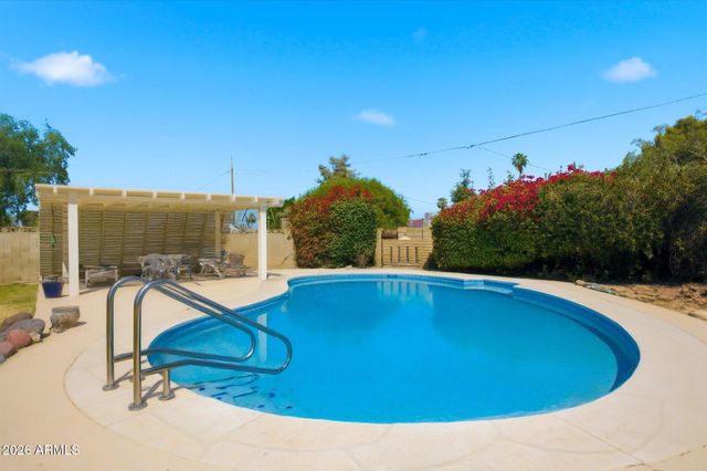 3118 W SUNNYSIDE Avenue, Phoenix, AZ 85029