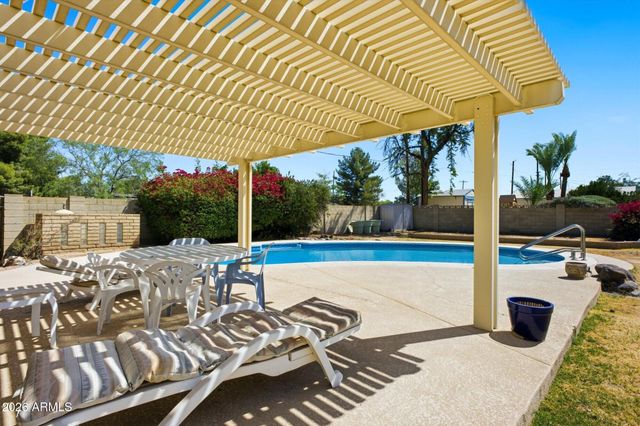 3118 W SUNNYSIDE Avenue, Phoenix, AZ 85029