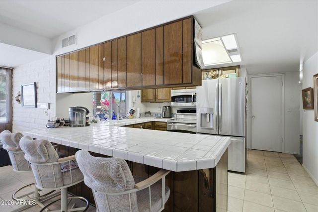 3118 W SUNNYSIDE Avenue, Phoenix, AZ 85029