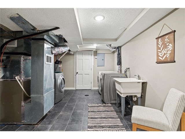 1855 Birmingham Street, Saint Paul, MN 55109