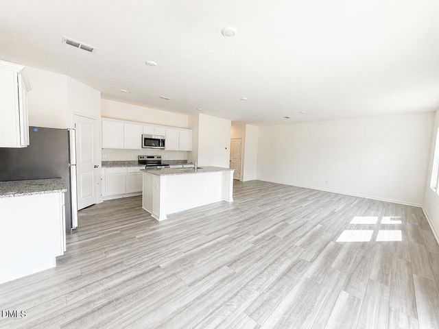 1464 Centerview Drive, Nashville, NC 27856