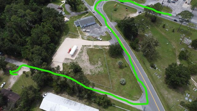 35 C L Townsend Lane, Crawfordville, FL 32327